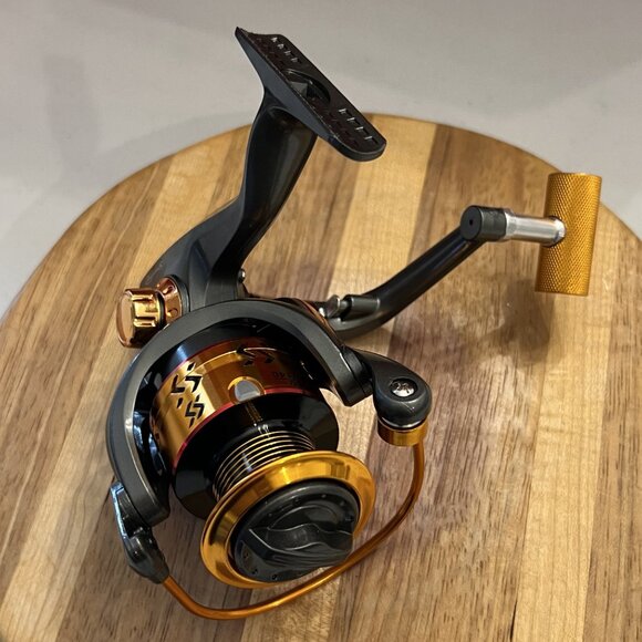 Brand New ST4000 Model Fishing Reel by Popular Brand Sougayilang - Picture 4 of 16
